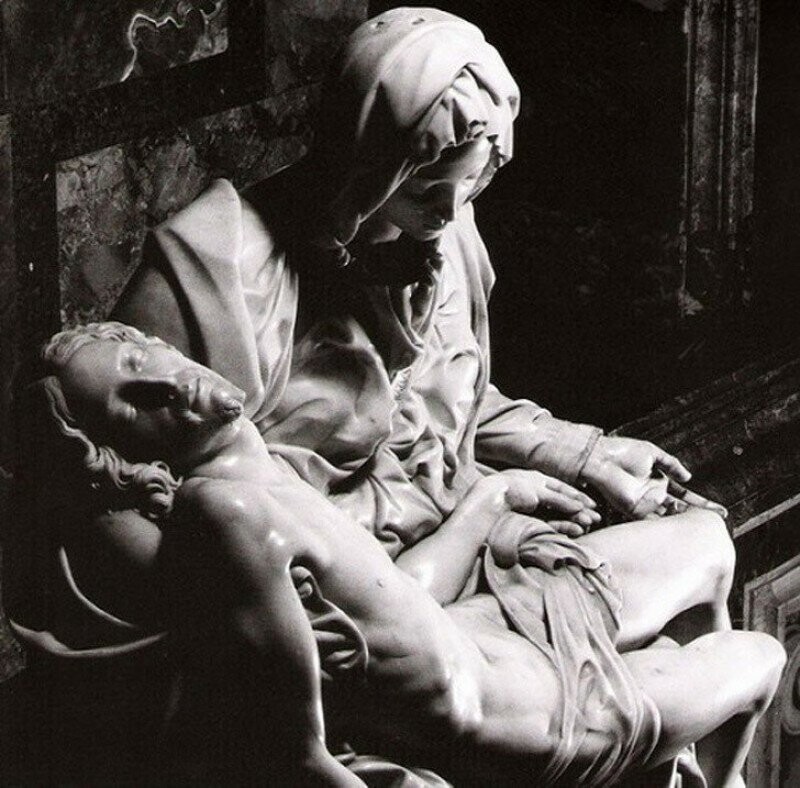 Микеланджело. Пьета "Оплакивание Христа", 1499 г.