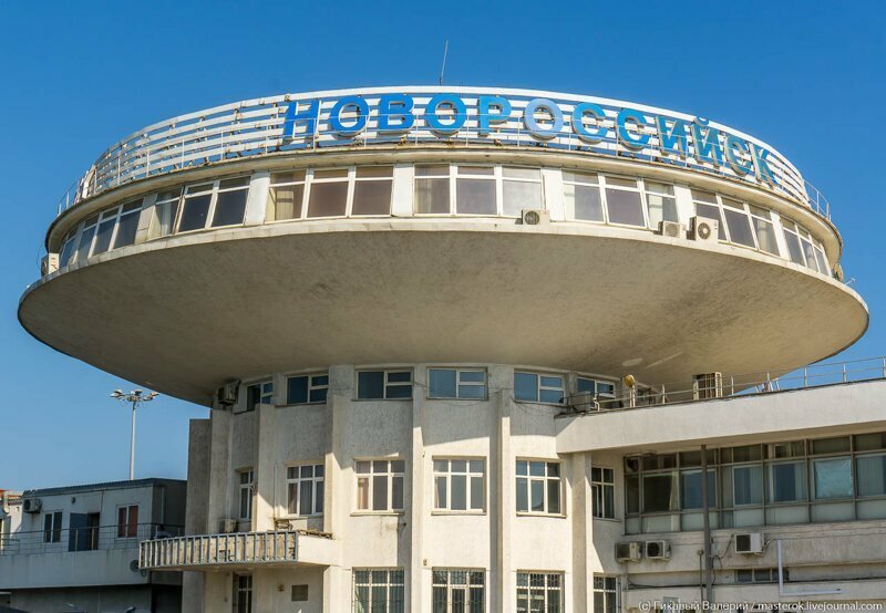 Куда из Новороссийска уплывает благосостояние жителей