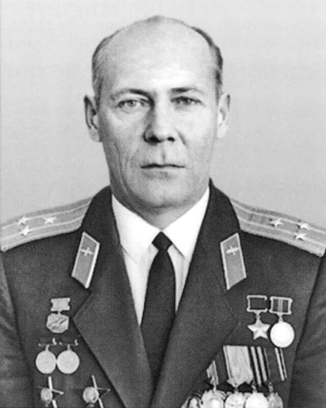 Давыдов Иван Егорович 14.02.1926 - 11.03.1977