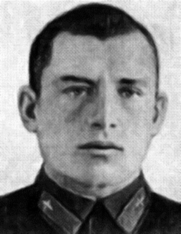 Дегтярёв Василий Леонтьевич 14.01.1915 - 09.07.1942 