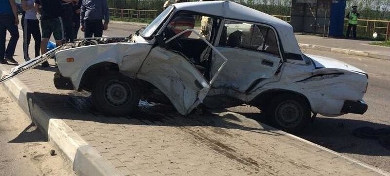 Авария дня. Пенсионер погиб после столкновения с Volvo под Белгородом