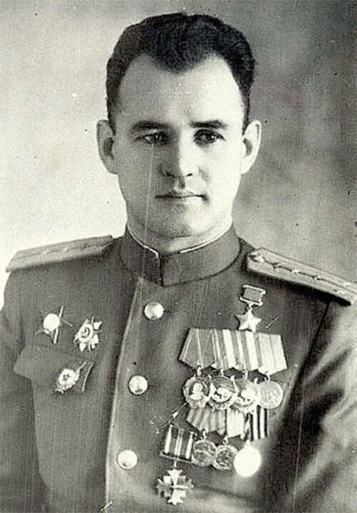 Дема Леонид Васильевич 18.06.1916 - 17.12.2004
