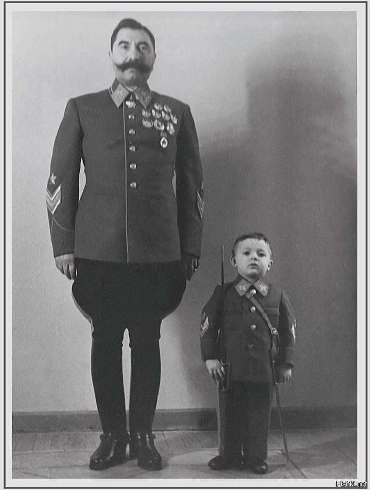 Маршал Советского Союза Будённый Семён Михайлович с сыном Сергеем