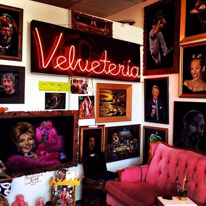  Вельветерия (Velveteria), Лос-Анджелес