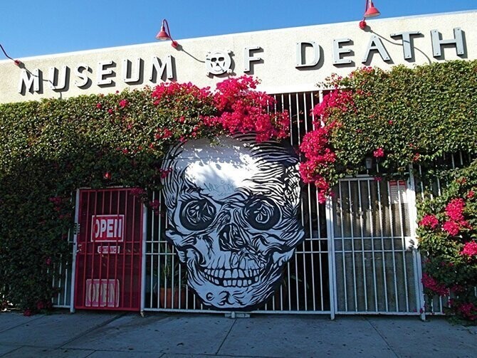 Музей Смерти (Museum of Death), Голливуд
