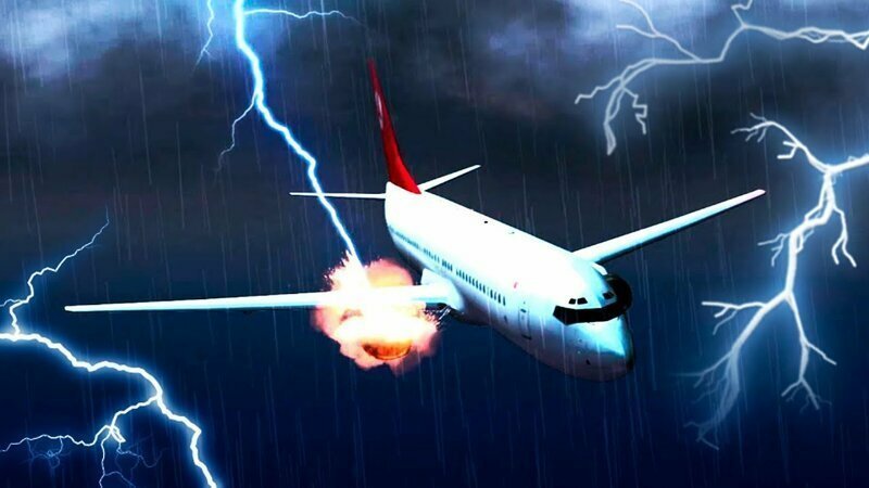 Что, если молния ударит в самолет? 