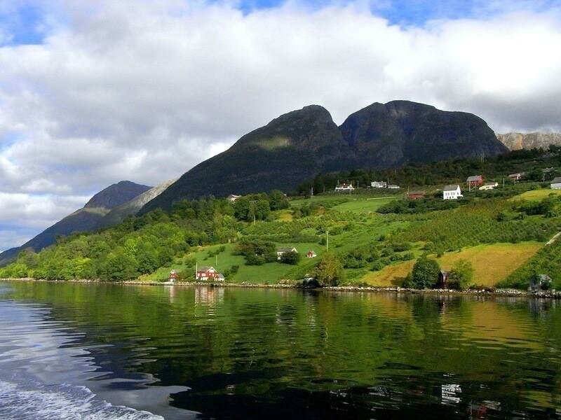 Гейрангерфьорд (Geirangerfjorden)