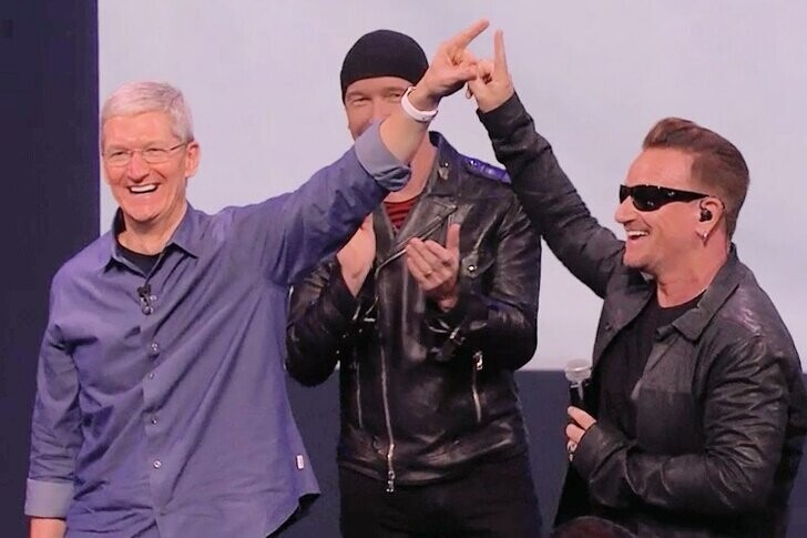 Apple и альбом группы U2