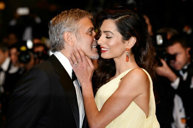 3. Джордж Клуни раздал друзьям по миллиону долларов в благодарность за поддержку