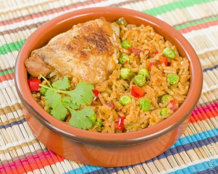 Арроз кон полло (arroz con pollo)