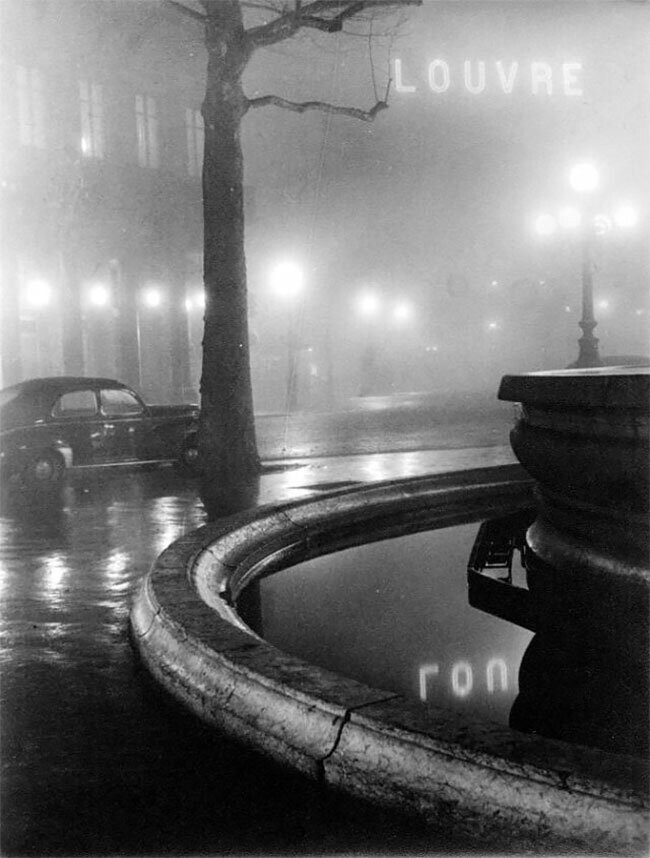 Лувр, Париж, приблизительно 1939 (фото: Николя Янчевски)