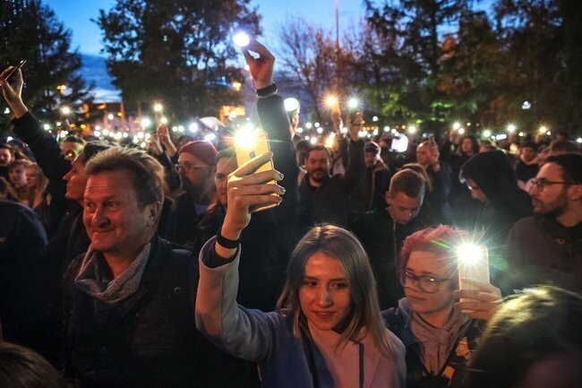 "Уральские пельмени" переругались из-за ситуации со строительством храма и не вышли на сцену
