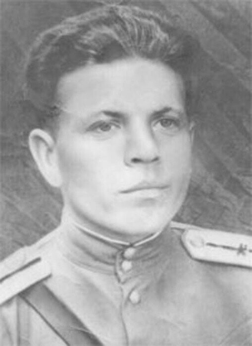 Довженко Виктор Михайлович 03.03.1920 - 04.03.1945