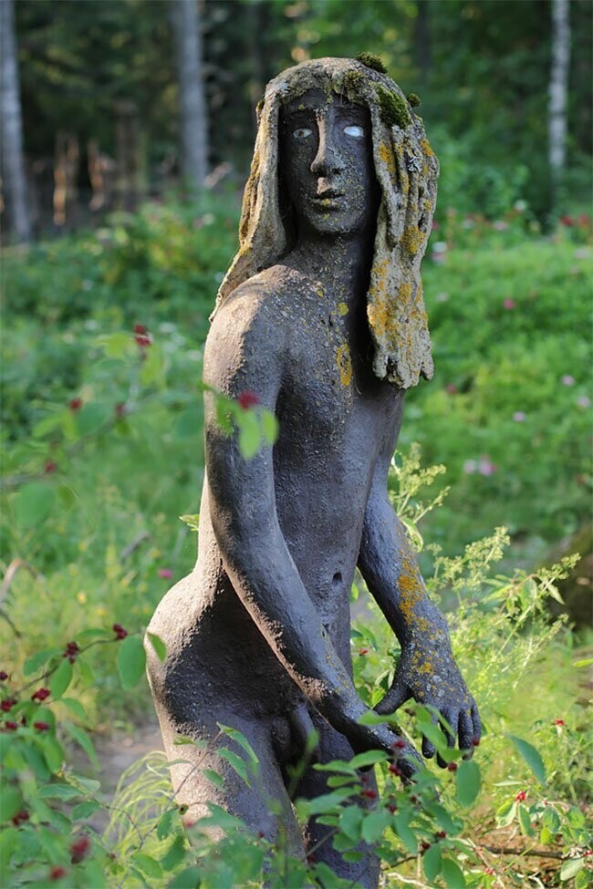 Удивительный и жутковатый парк скульптур Вейё Рёнккёнэна