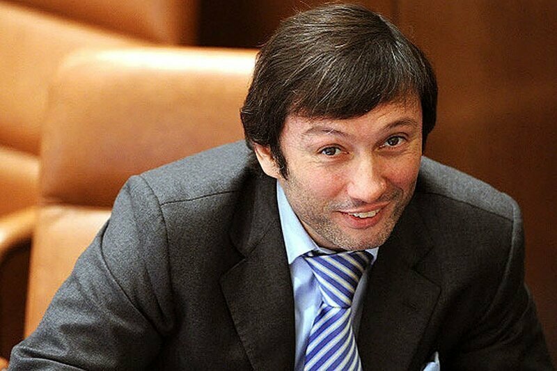 Максим Кавджарадзе - как в Совет Федерации попал человек с 2-мя судимостями и купленным дипломом
