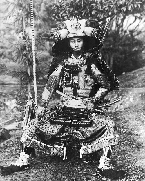 Японские самураи - военно-феодальное сословие мелких дворян