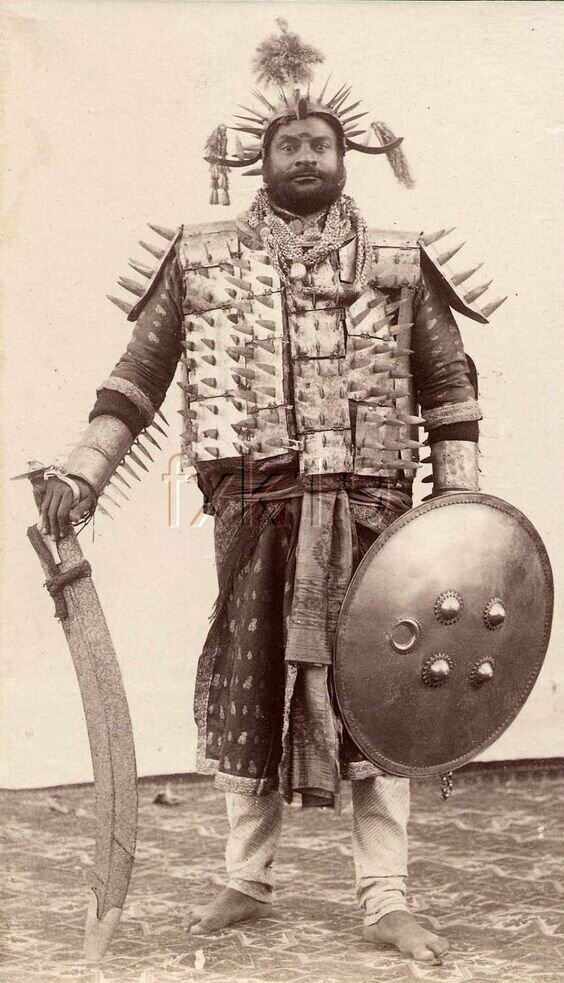 И еще один страшный "воин" - индийский палач (Индия, 1903 год)