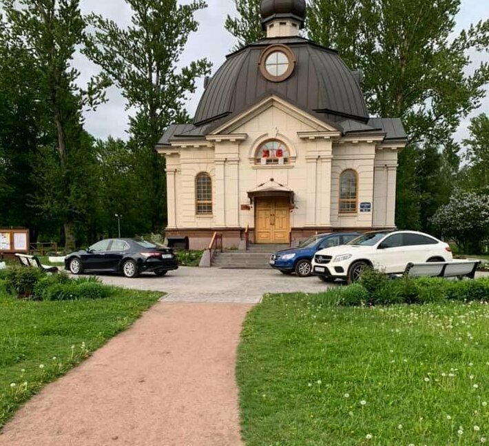 Как растут аппетиты церковников на примере храма в Парке Победы