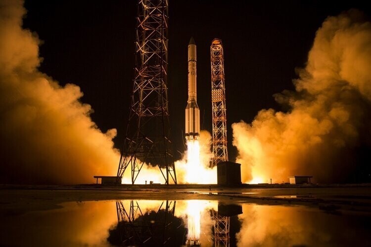 «Ямал-601» вышел на геостационарную орбиту Земли