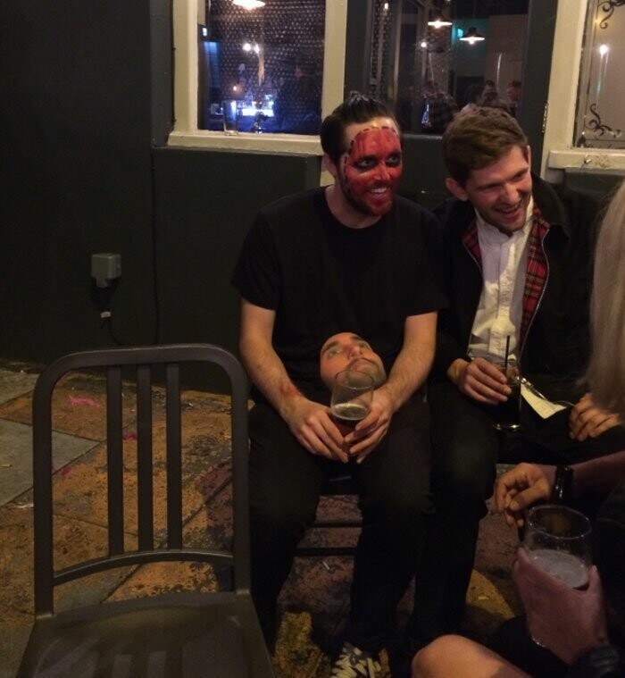 "Приятель напечатал в 3D собственное лицо на Хэллоуин"