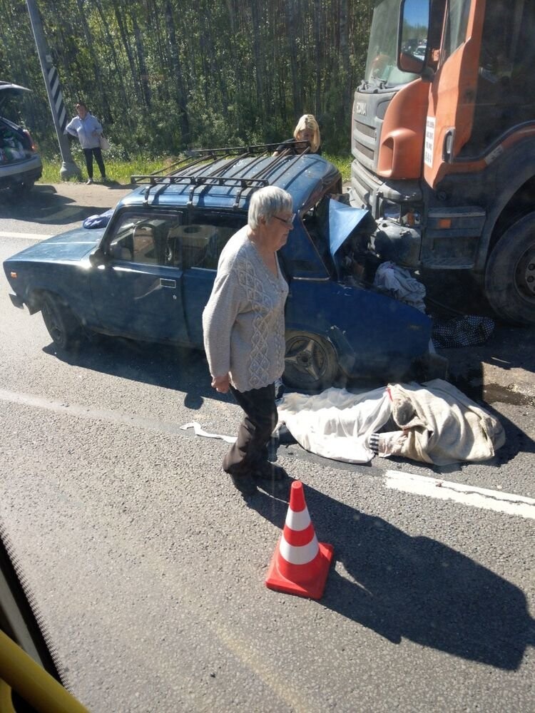 81-летняя пассажирка ВАЗа, скончалась от полученных травм.