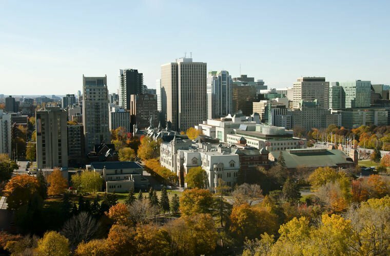   Столица Канады — Торонто