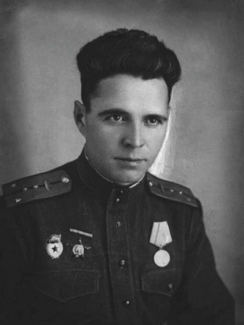 Герои Советского Союза. Иван Петрович Яборов