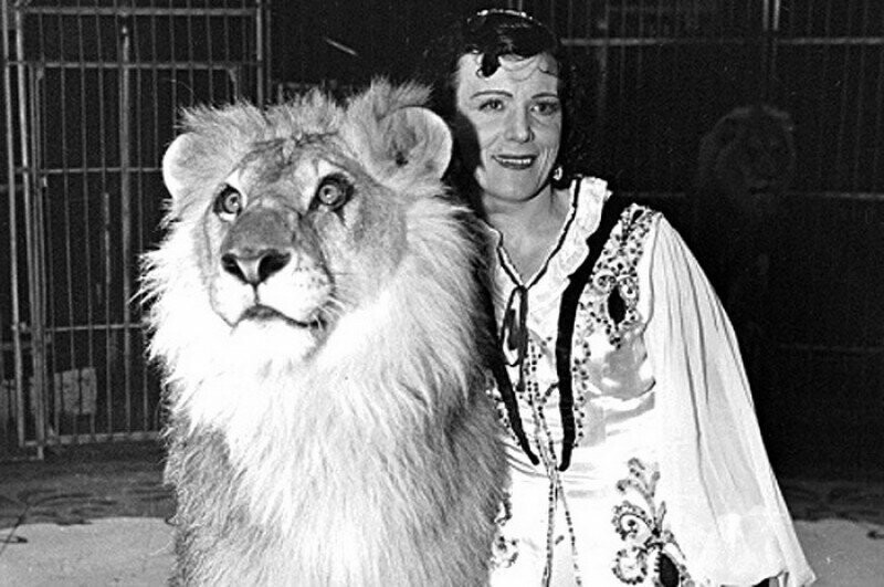 Первая советская дрессировщица: жизнь наедине со львами