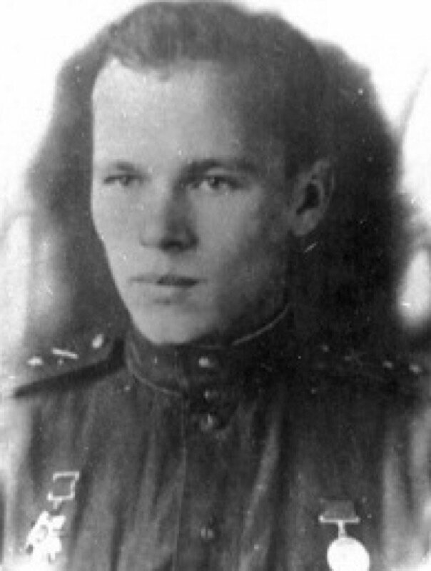 Герои Советского Союза. Алексей Трофимович Яковлев