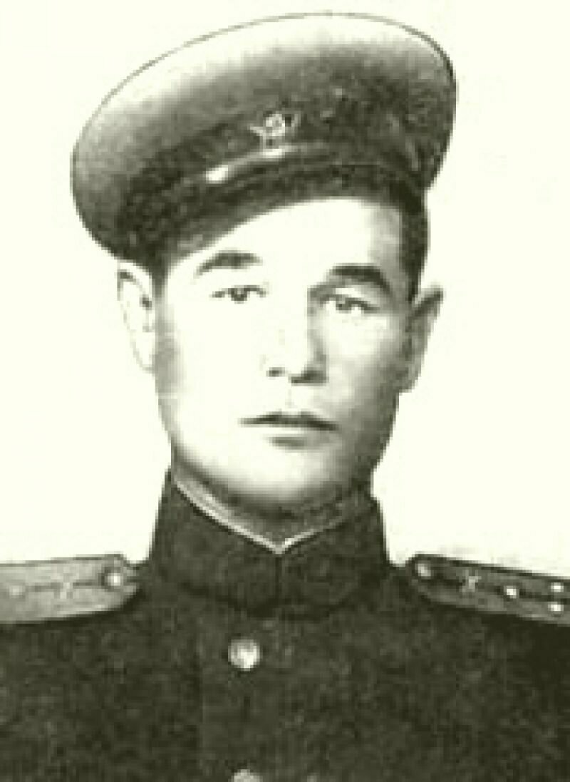 Герои Советского Союза. Евстафий Григорьевич Яковлев