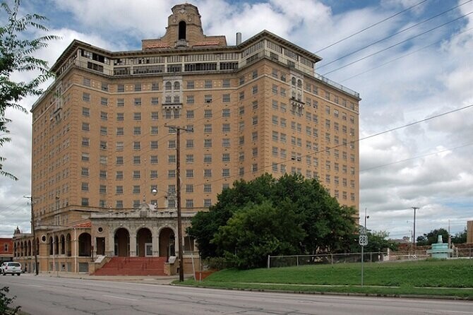 6. Отель «Бейкер» – Минерал-Уэльс, Техас