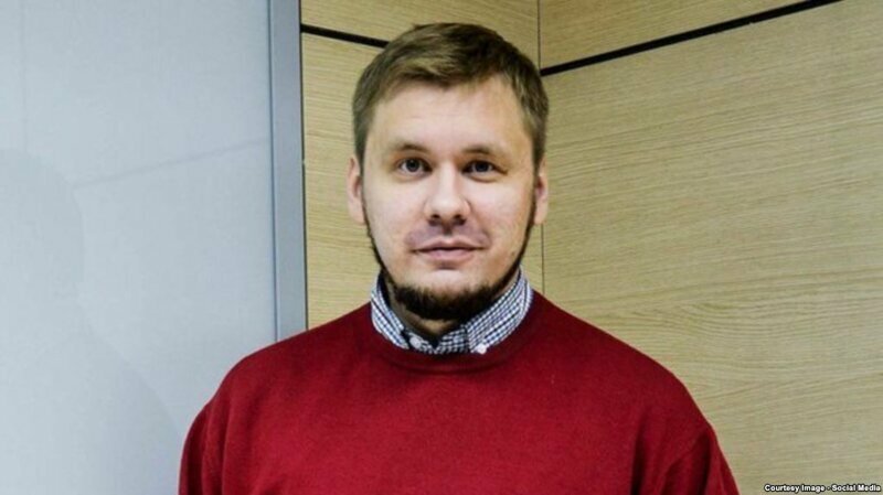 Серуканов раскритиковал Навального за попытку приписать себе освобождение Голунова