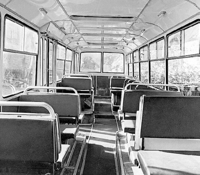 Автобус с рубкой. Ходовой макет автобуса НАМИ-0159