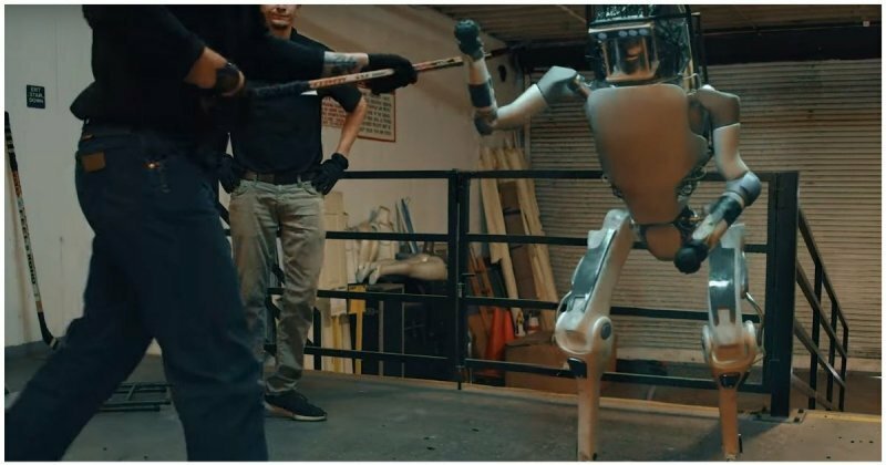Когда роботы Boston Dynamics наконец решат дать отпор людям. Русская озвучка