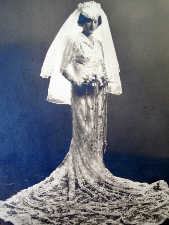 Чем длиннее, тем элегантней: невесты 1930-х годов в свадебных образах