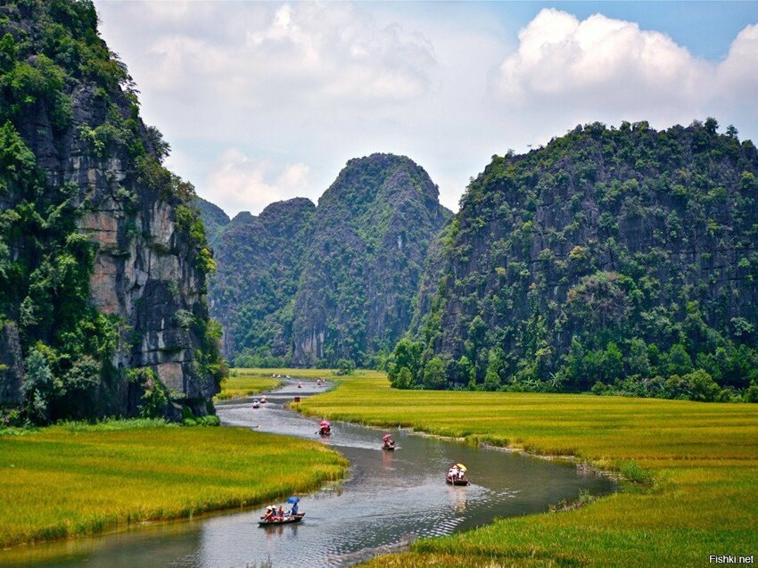 Долина Там Кок — одна из самых интересных достопримечательностей во Вьетнаме