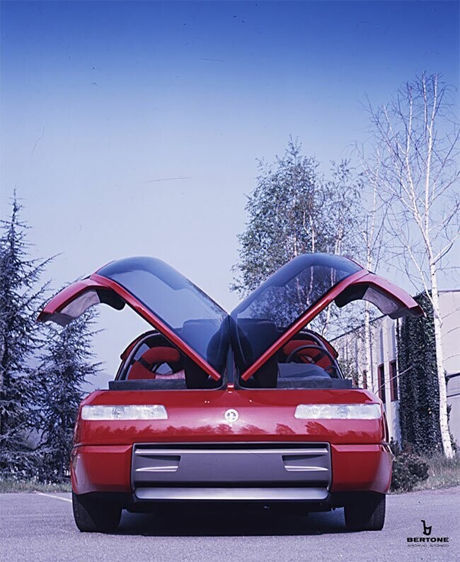 Концепт-кар, забытый временем: Lamborghini Genesis 1988