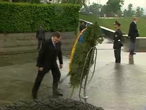 Интересные, однако "президенты" на украине 