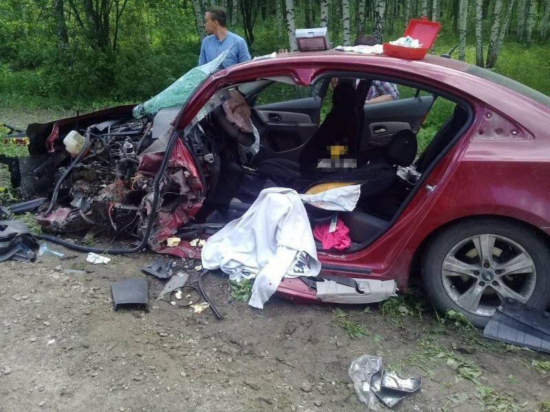 Авария дня. Водитель уснул за рулем на трассе под Новосибирском