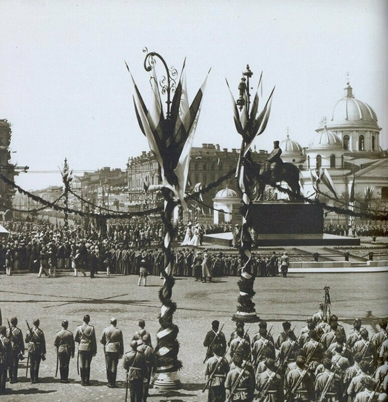 Торжественное открытие памятника Александру III, 1909 год