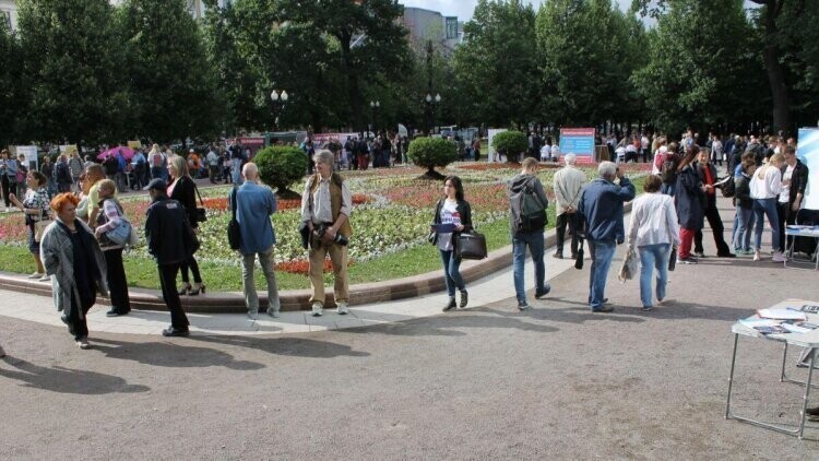 «Московский день подписей»: надежда умирает последней