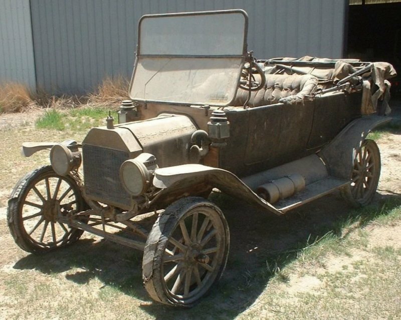 Найден Ford Model T, 1914 года выпуска, первый доступный автомобиль для среднего класса.