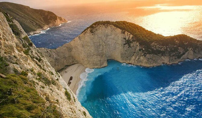 Навагио — пляж острова Закинф, Греция.