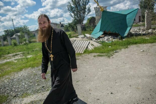 Протоиерей Владимир Креслянский, молившийся о том, чтобы Господь спас людей от бомбёжки