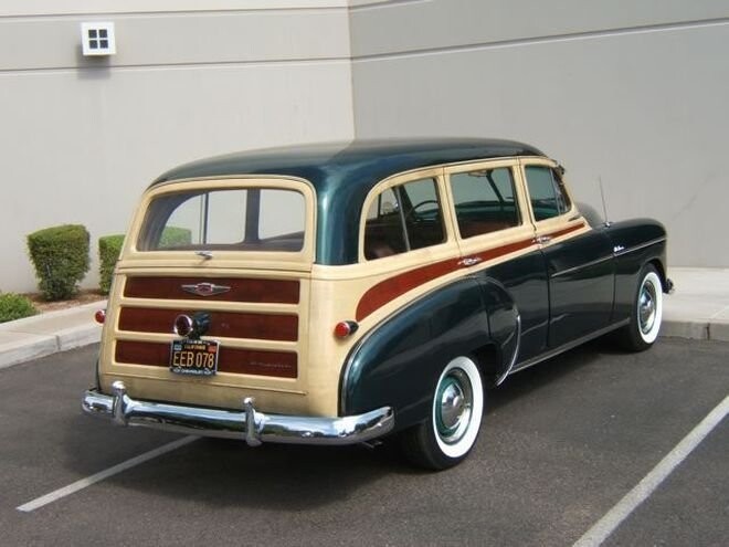 1949 Chevrolet Styleline DeLuxe Station Wagon с 6 цилиндровым 3,7 л., 94 л.с.