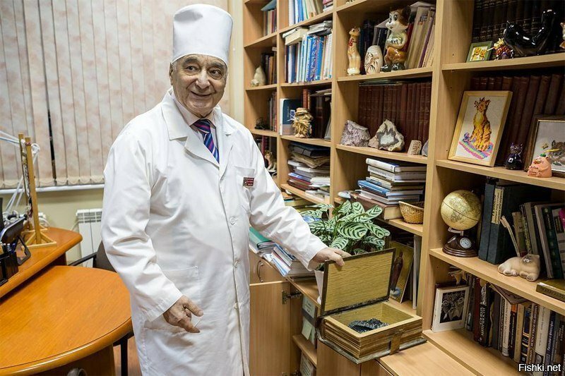 88-летний врач Анатолий Зильбер стал человеком, обманувшим смерть