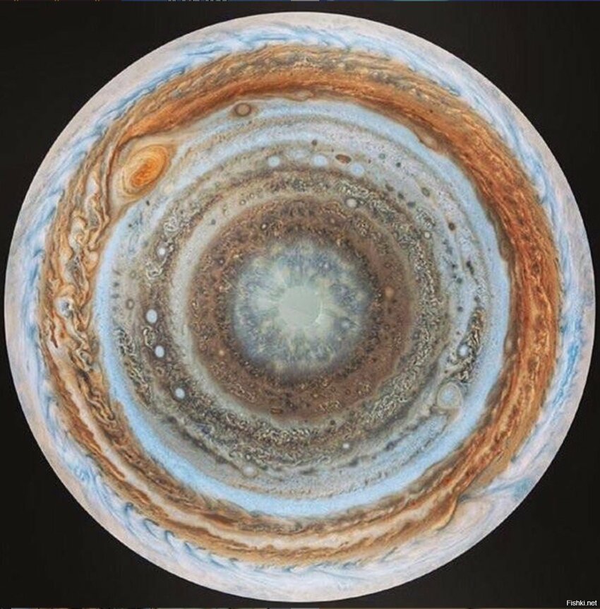 Вид на полюс Юпитера