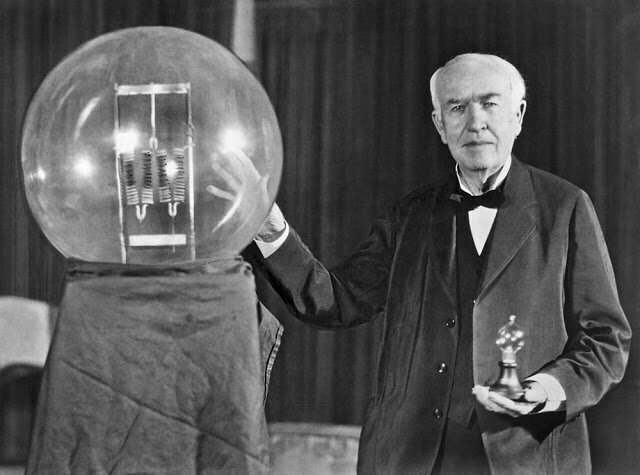 Тесла всю жизнь соперничал с Эдисоном