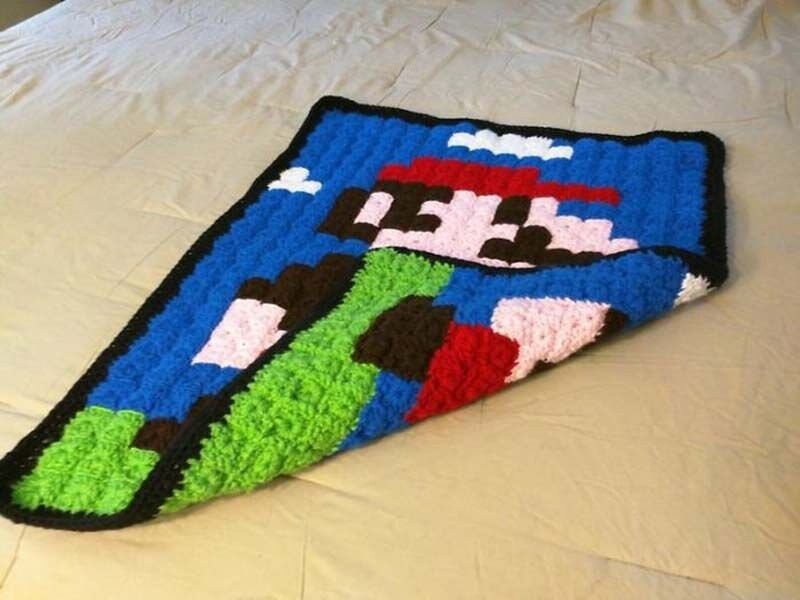Эта бабушка, увлекающаяся вязанием крючком, посвящает свои одеяла ручной работы ретро компьютерным играм
