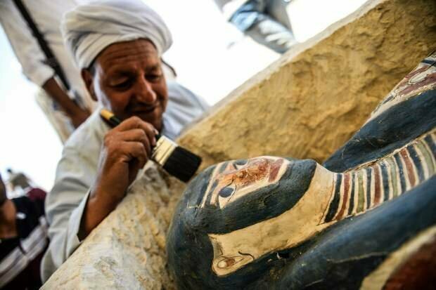 Египет открыл две свои самые старые пирамиды для туристов